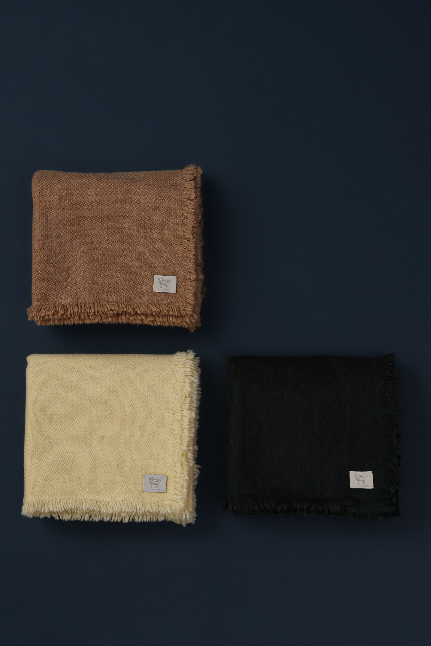 CASHMERE WOOL STOLE