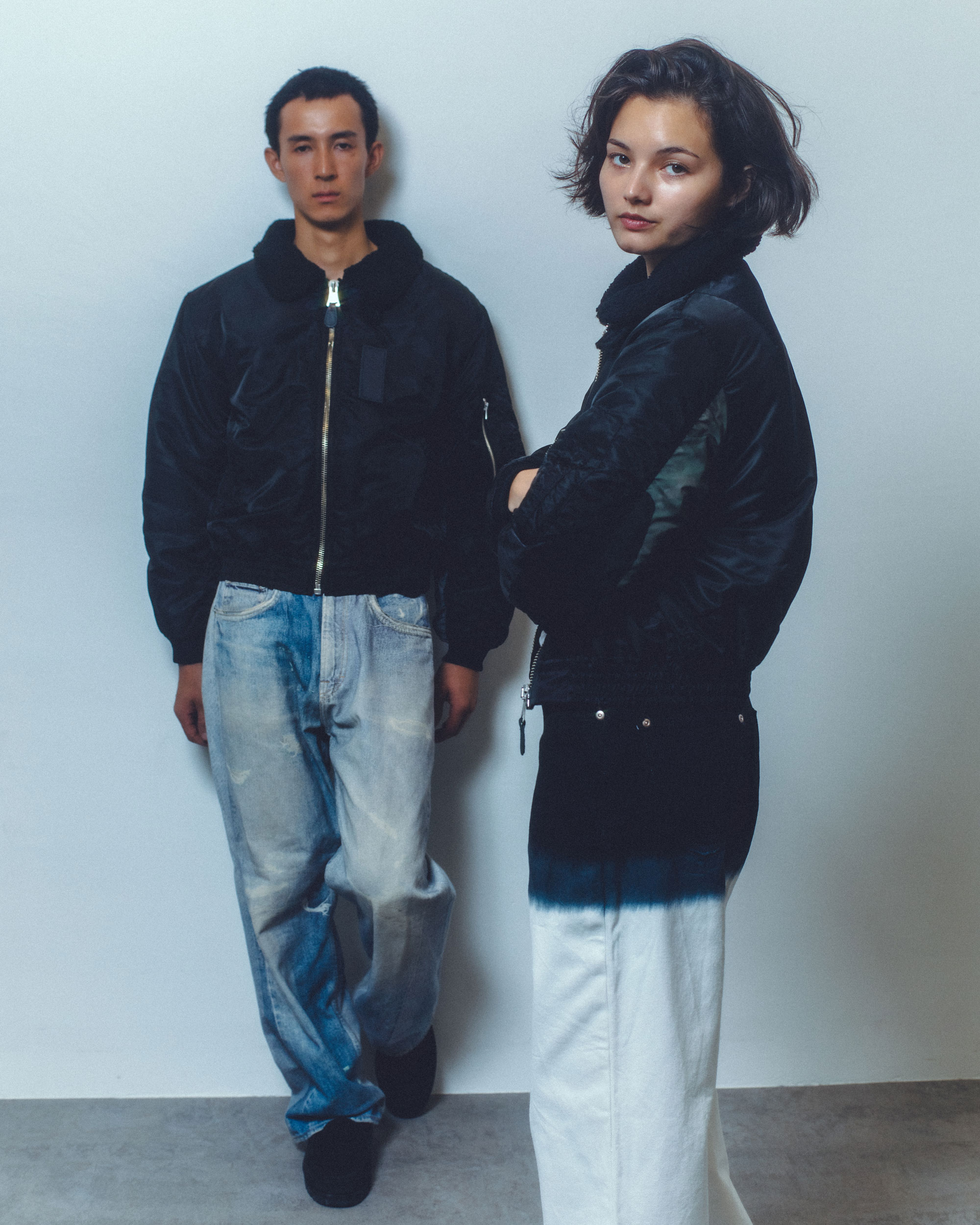 商品を身につけた人物画像