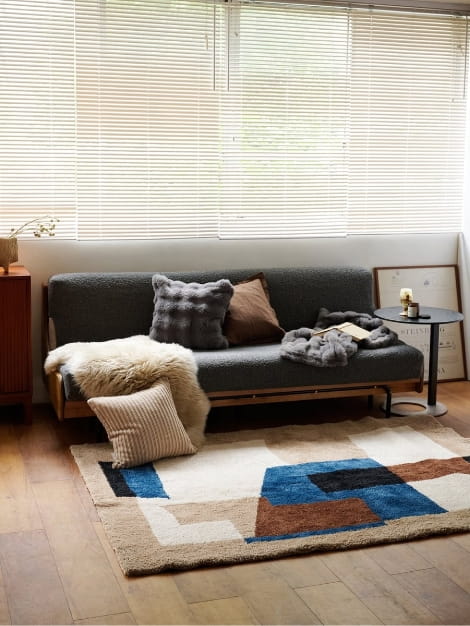 GEOMETRIC RUG