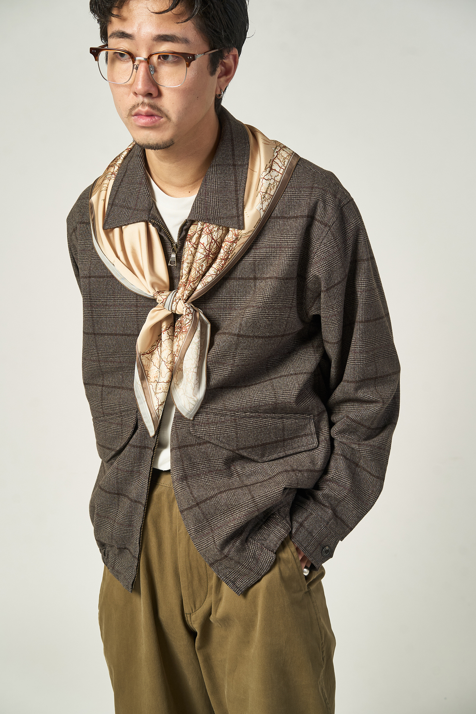 LOOK 08