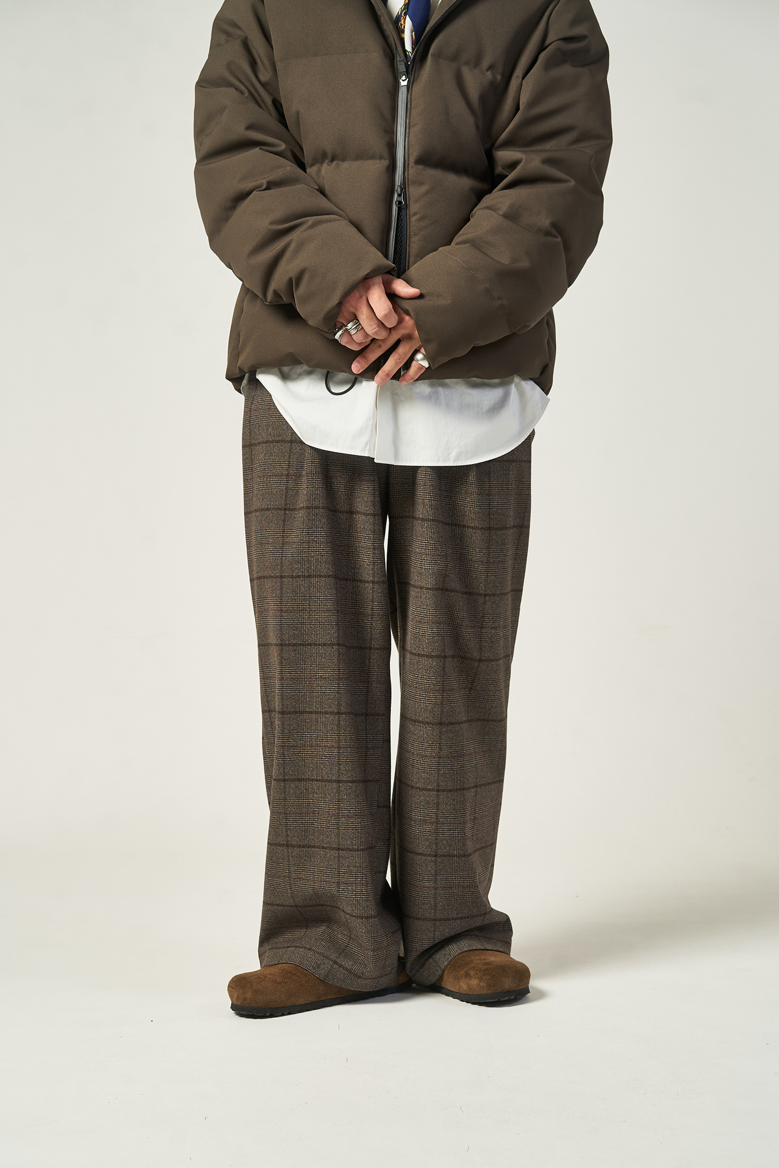 LOOK 19