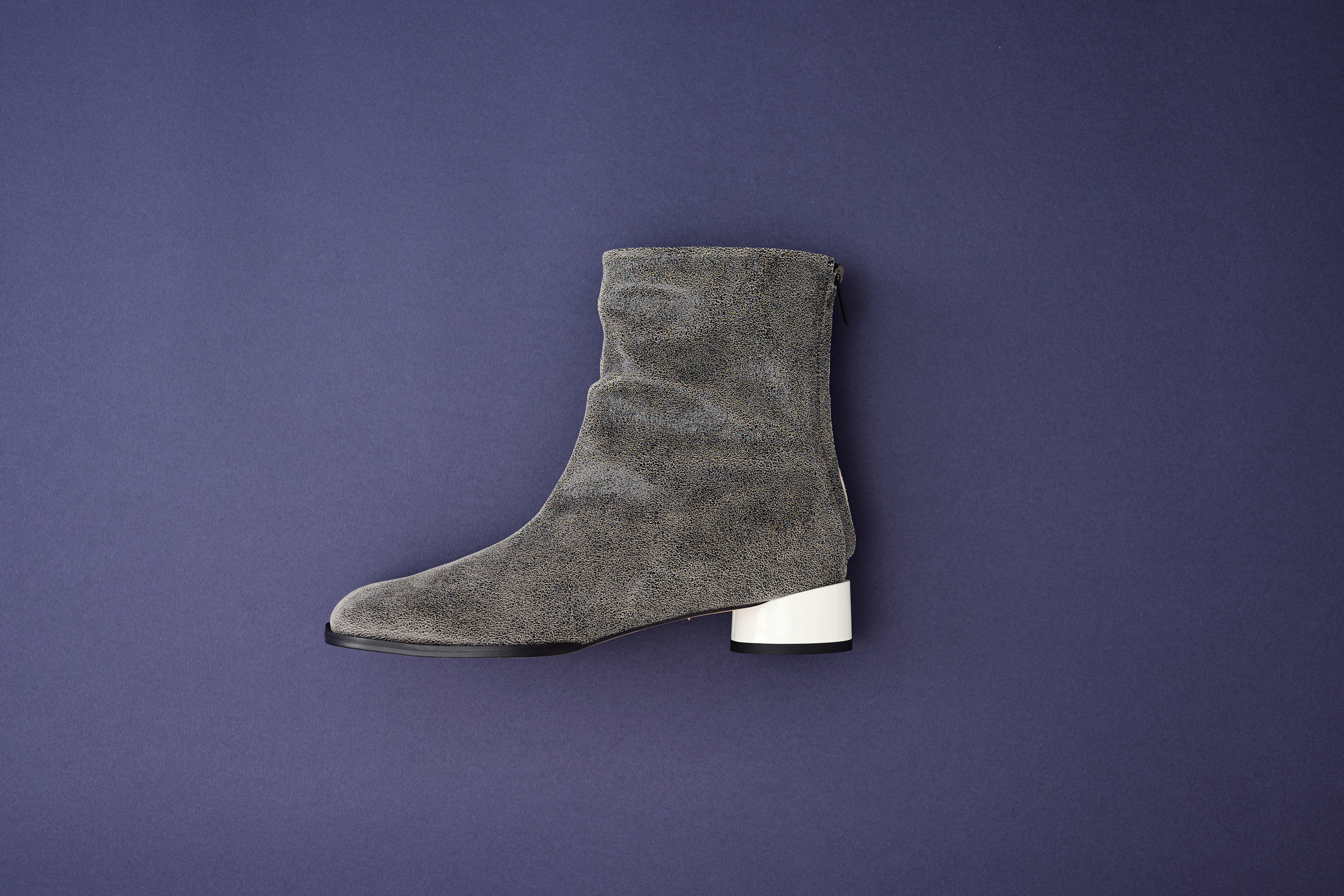leather curvy shortboots