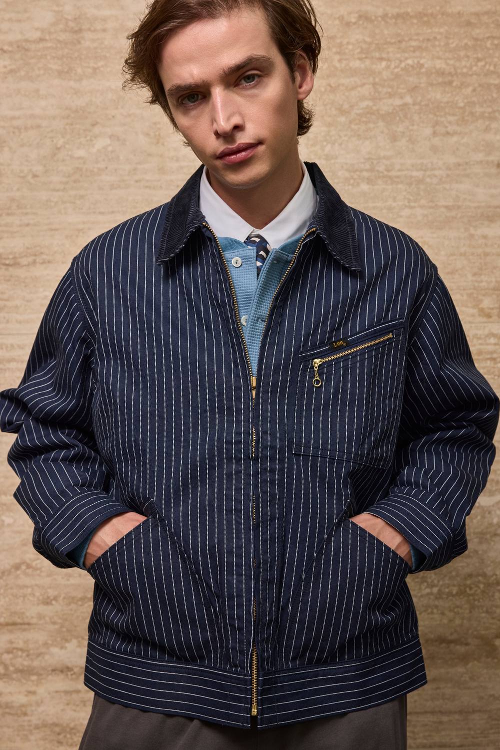 LOOK 04