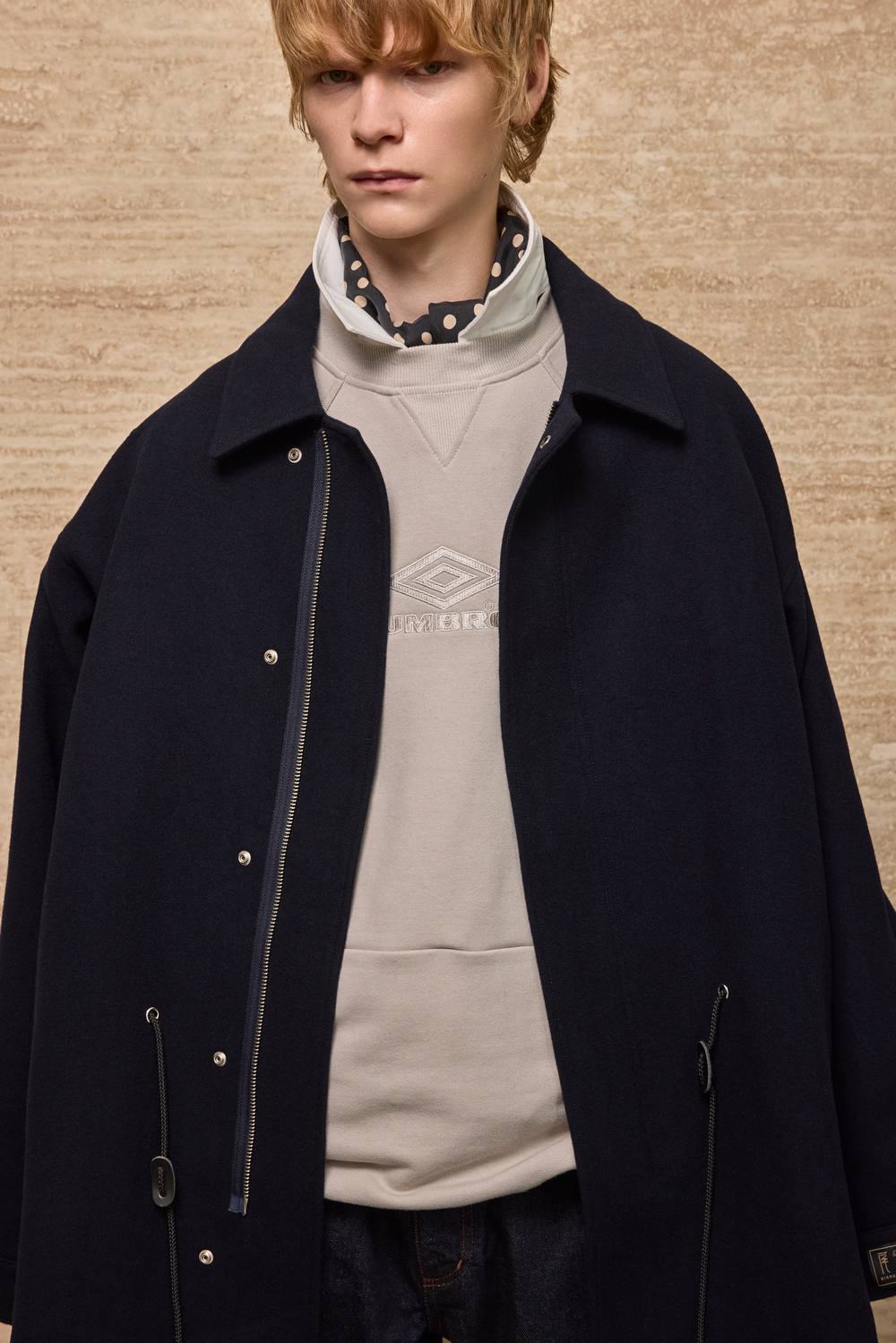 LOOK 19